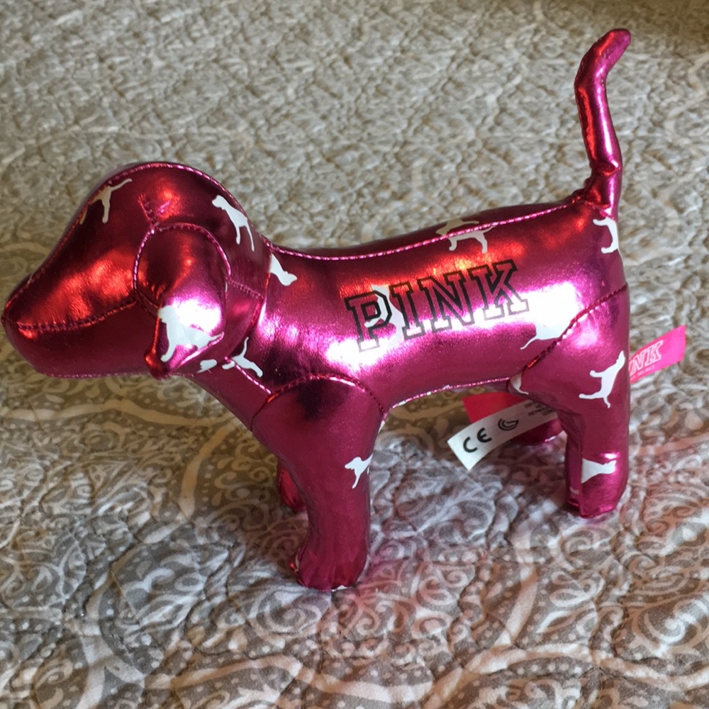 Victoria’s Secret dog